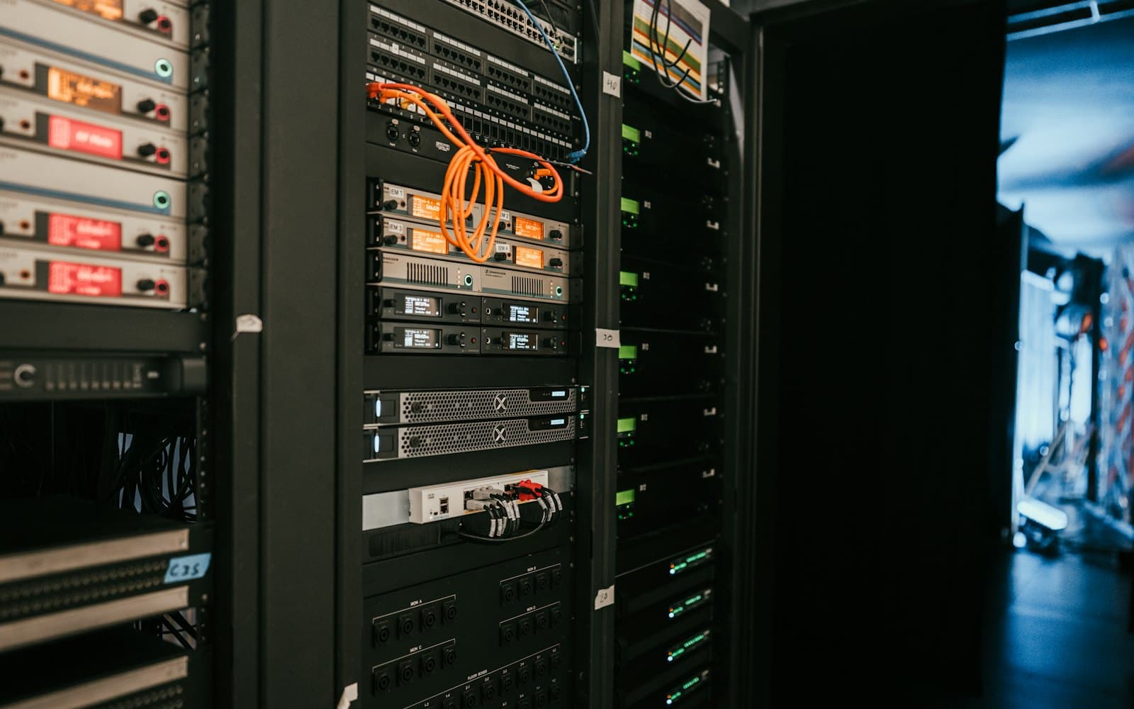 Server racks in a data centre